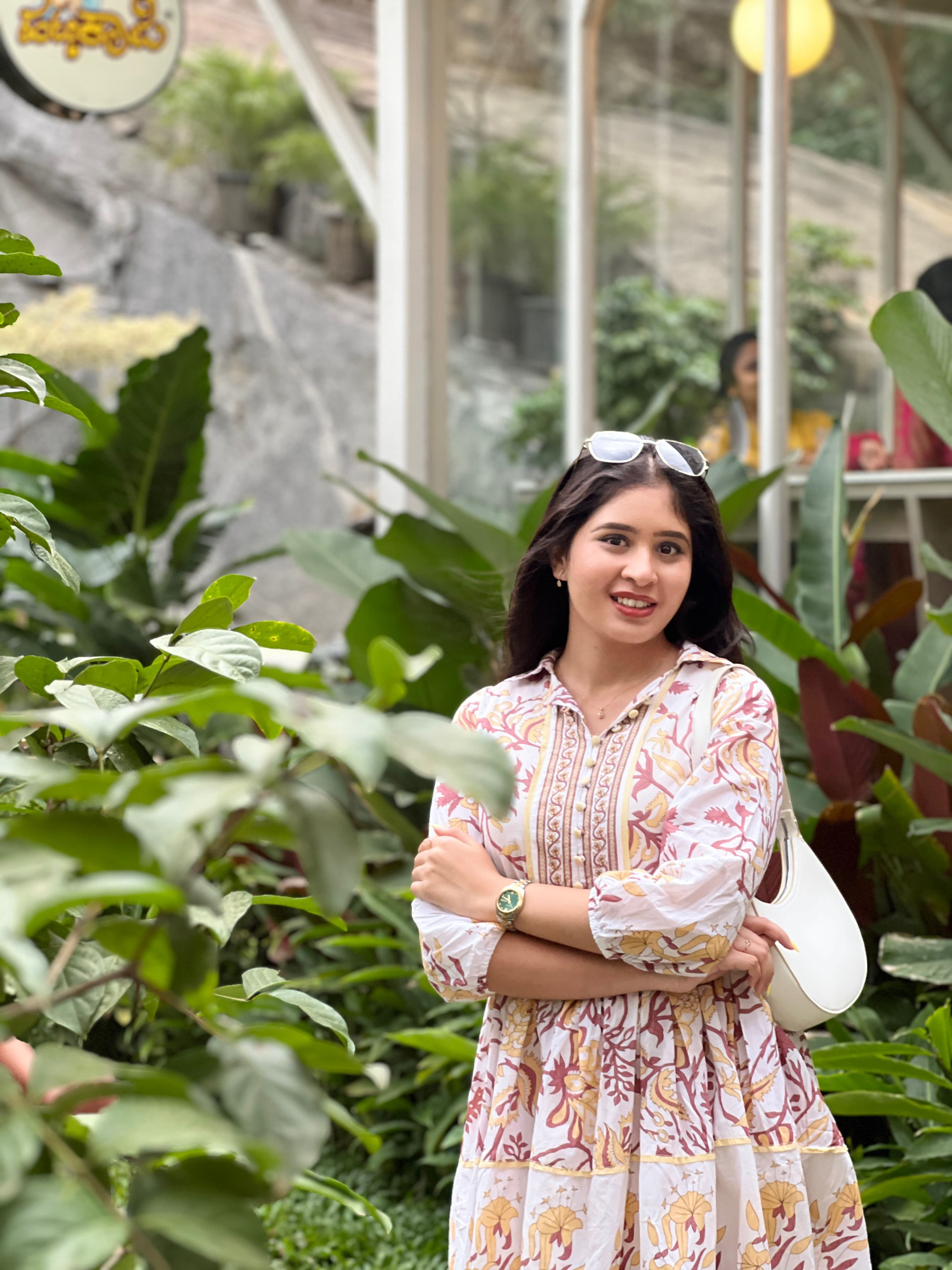Komal R