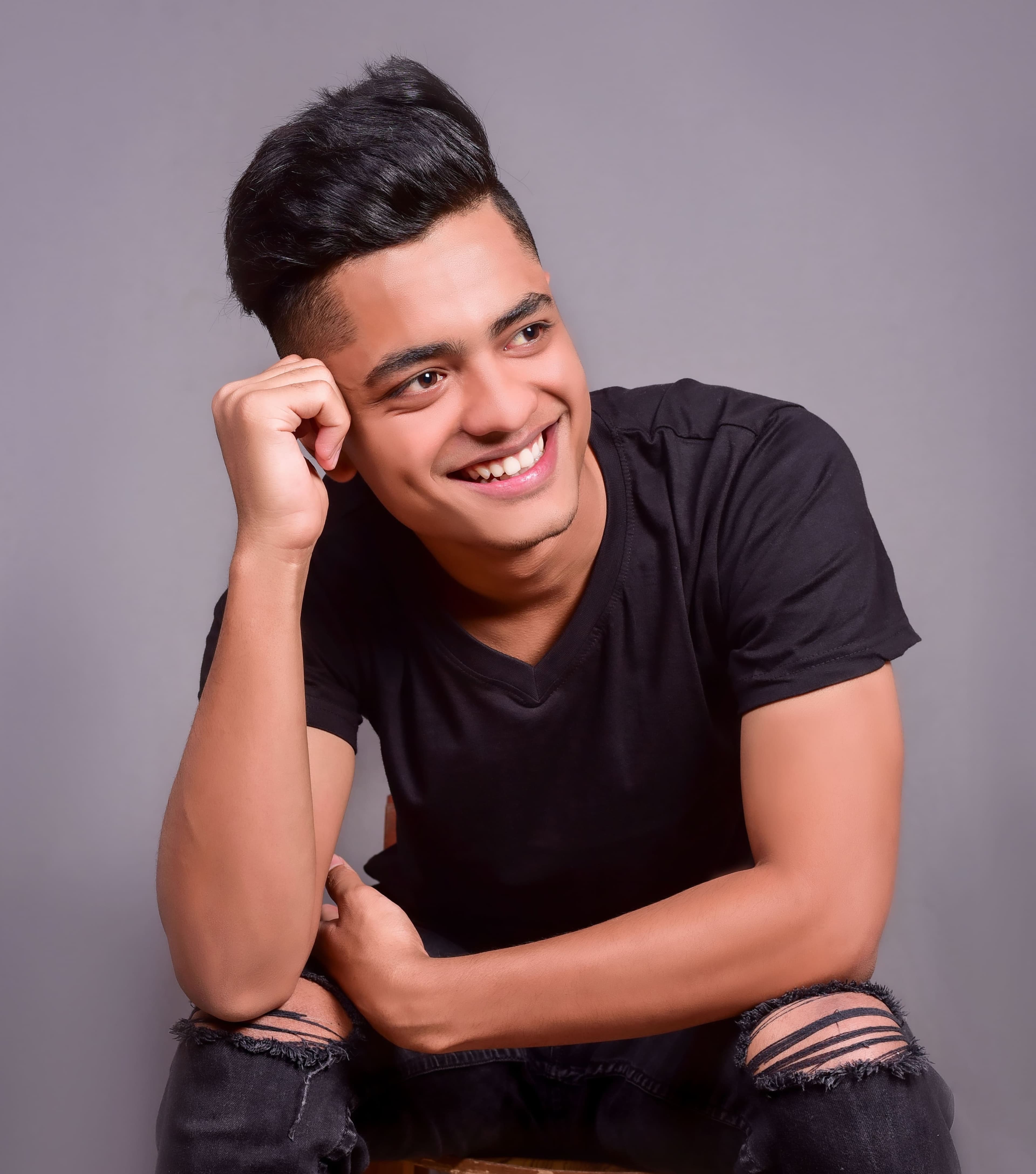 Suraj Tiwari profile photo
