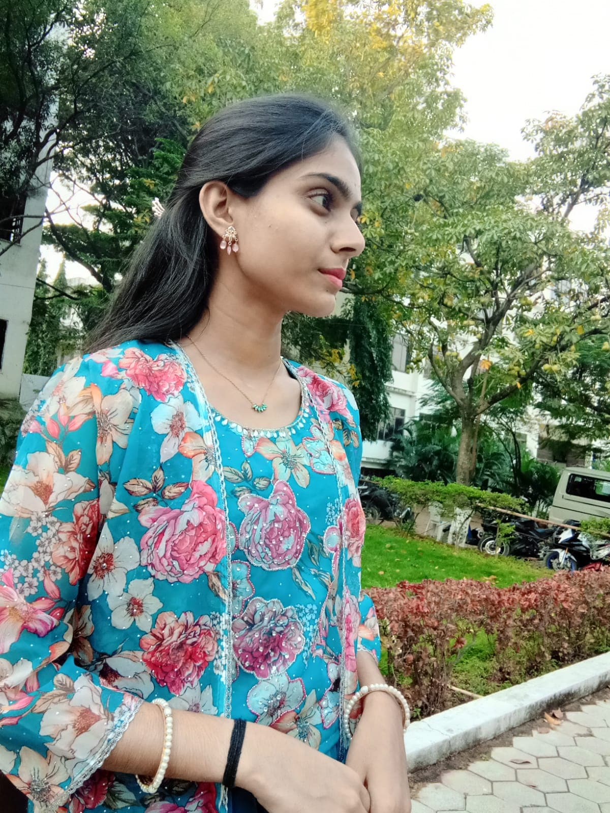 Aarti profile photo