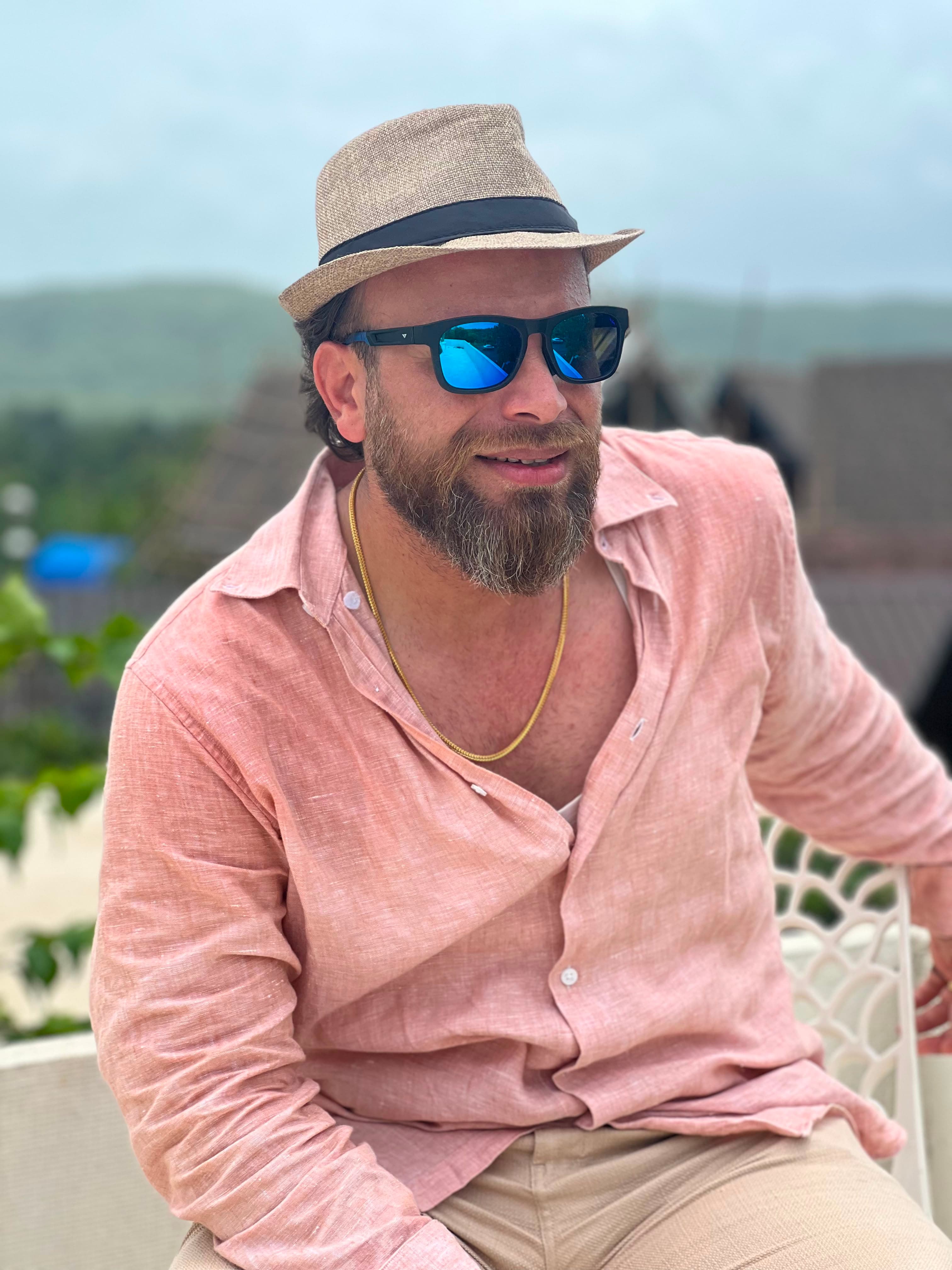 AZARUDDIN BHATT profile photo