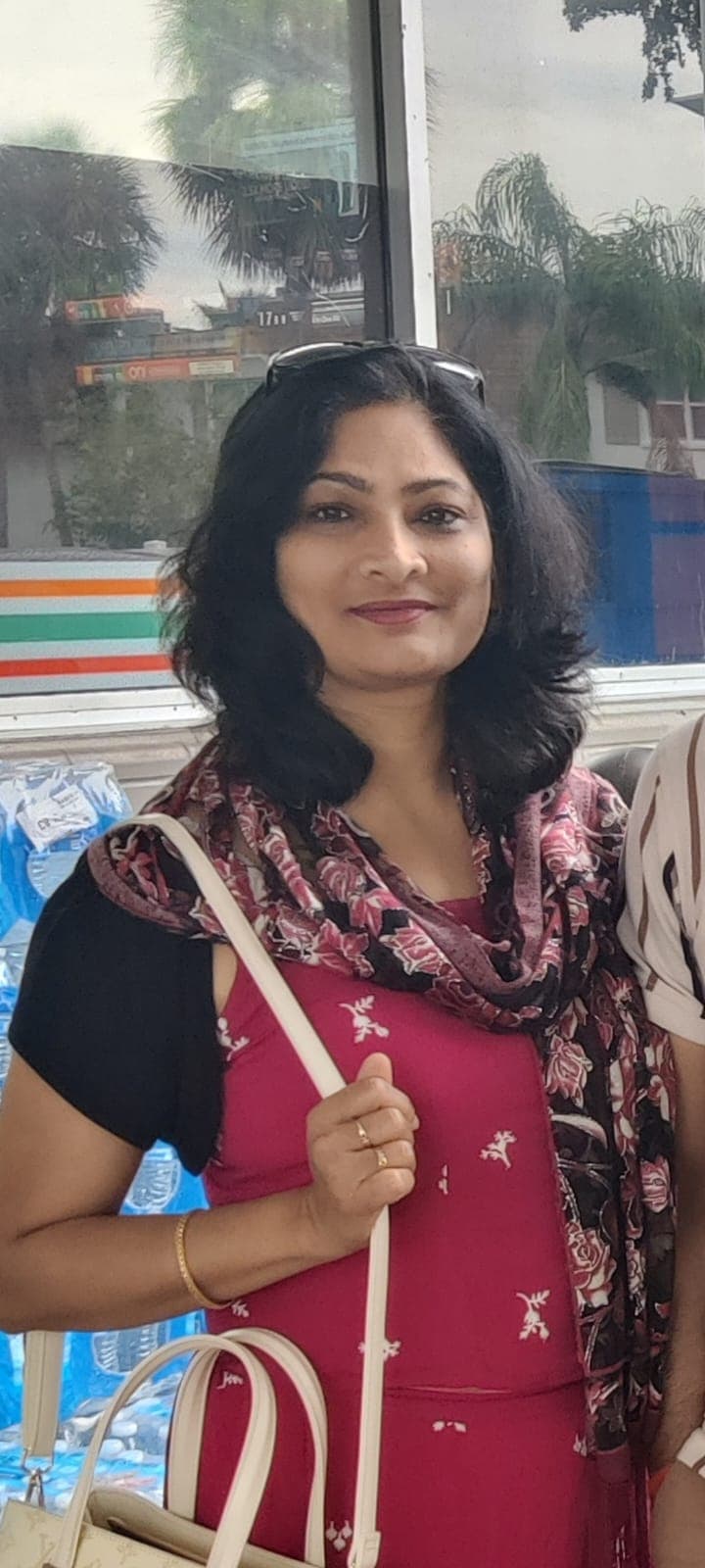Ratna