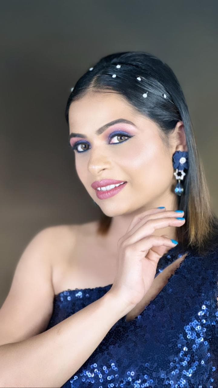 Divya Shastri