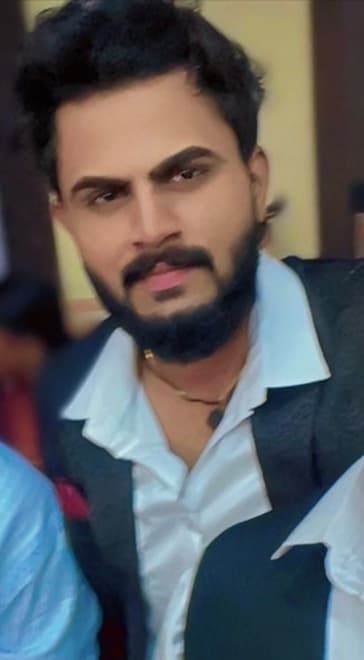 Koushik ruvary profile photo